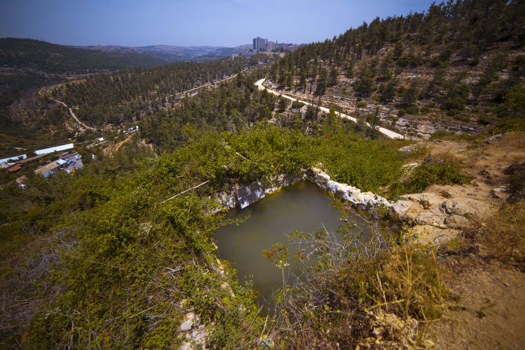 Tours in the Judean mountains, around Jerusalem. One of the most beautiful area for Hiking and cycling in Israel